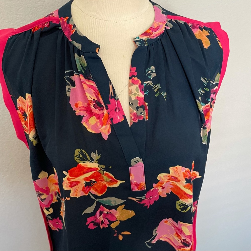 19 Copper blue floral sleeveless top - Picture 2 of 8